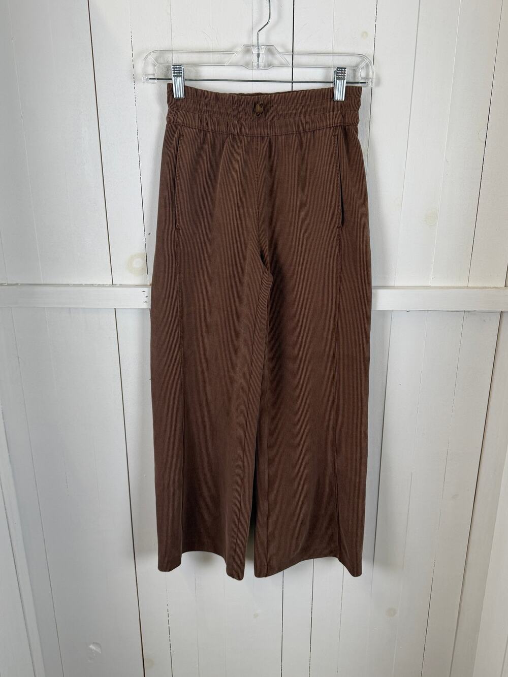 Lululemon Brown Sweatpants Women's Size 2 Excellent Condition